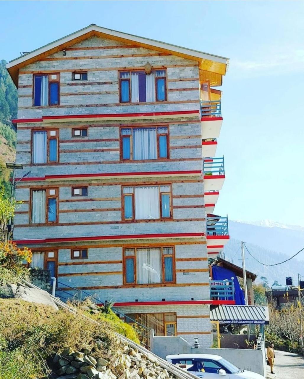 Hotel Himachal Heights Manāli Exteriér fotografie